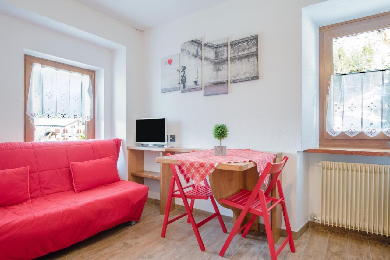 Cesa Crepaz Piccolo Apartamento Canazei Exterior foto